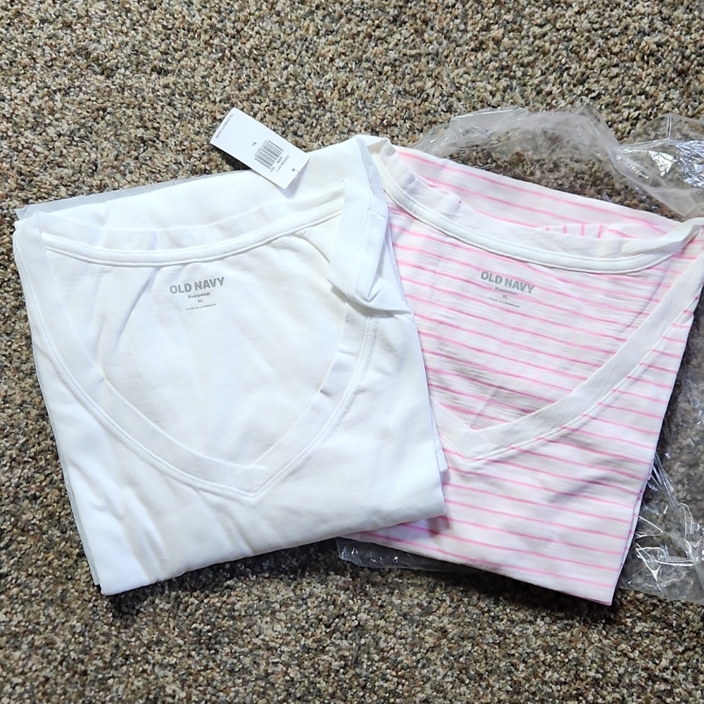 Old Navy Tshirts